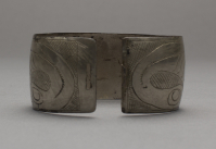 Tlingit%20artist%2C%20%3Cb%3E%3Ci%3E%20Shark%20Bracelet%3C%2Fi%3E%3C%2Fb%3E%2C%20ca.%201880%2C%20silver%2C%20Museum%20Purchase%3A%20Indian%20Collection%20Subscription%20Fund%2C%20Rasmussen%20Collection%20of%20Northwest%20Coast%20Indian%20Art%2C%20no%20known%20copyright%20restrictions%2C%2048.3.195